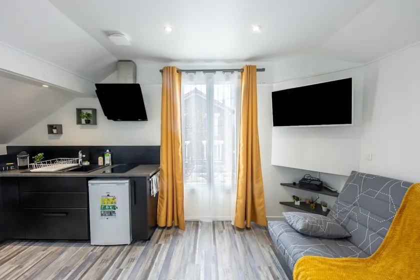 Charming and cozy studio in Athis Mons - Image 1