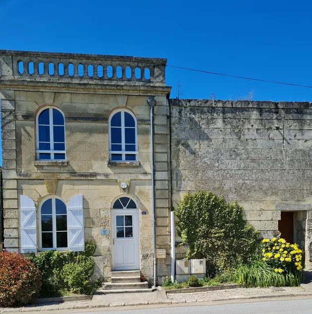 Peaceful vacation home in Soissons, Aisne - Image 1