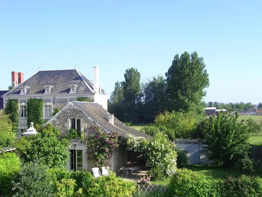 Countryside Cottage, pool & private garden - Image 1
