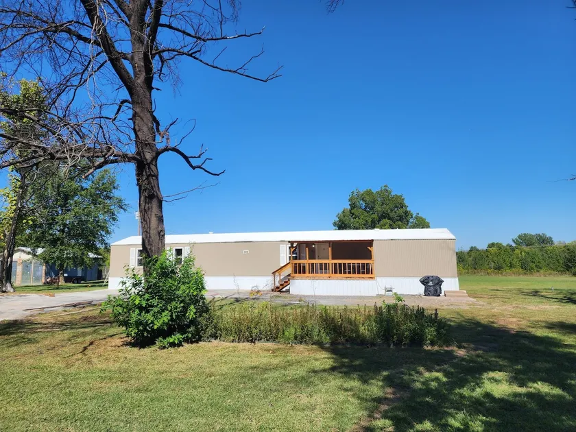 Pop's Place -Lakeview 3bd 2 ba on 6 acres - Image 1