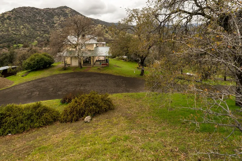 Vista Haus - Image 1