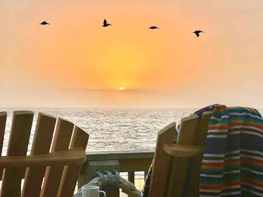Ocean Sunrise Views, 3 Bedrooms, Sleeps 12 - Image 1