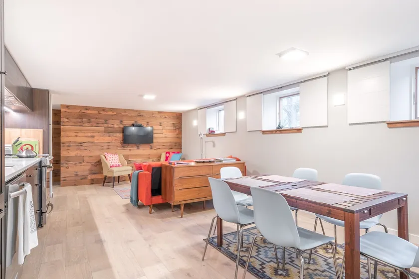 Clean, Comfy, Modern Private Apartment - Image 1