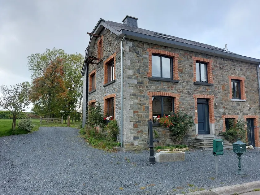 Le Reposoir Maison spacieuse avec feu au bois - Image 1