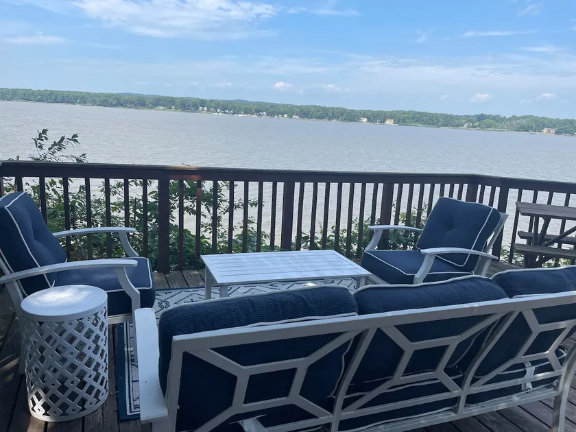 Sunset River Shack -amazing waterfront view - Image 1