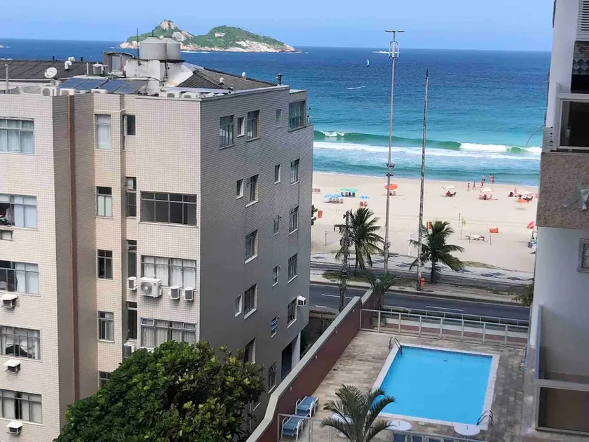 Apartment Praia do Pepê, Pedra Gávea and mountains - Image 1