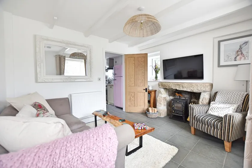 Trezeal - lovely dog friendly Cornish cottage near Mousehole, with parking - Image 1