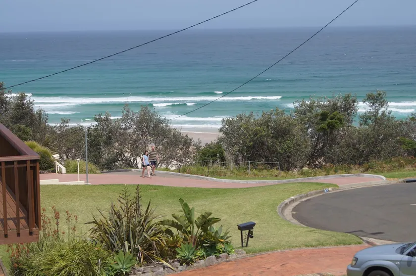 Rennies Beach House - Image 1