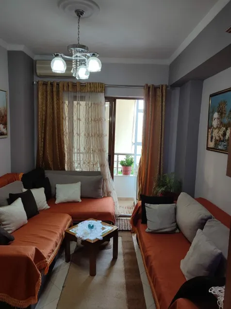 Apartment City Center Fier - Image 1