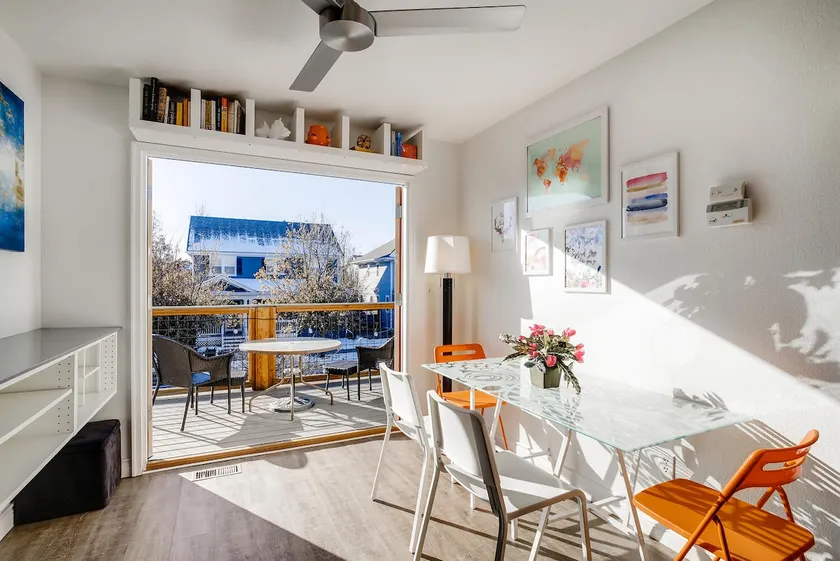 Central Park Charm |Stylish Guest Suite in Denver - Image 1