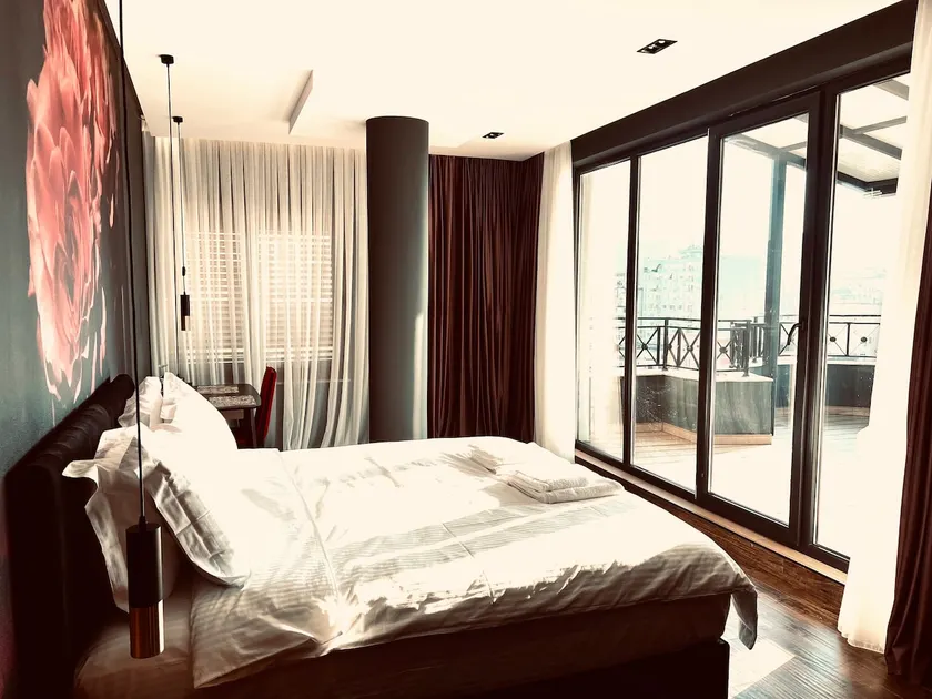 Apt. 27/28 Blloku Area - Image 1