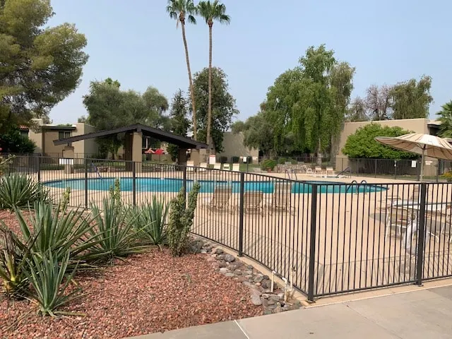 Downtown Scottsdale , Close to Bars Restaurants! - Image 1
