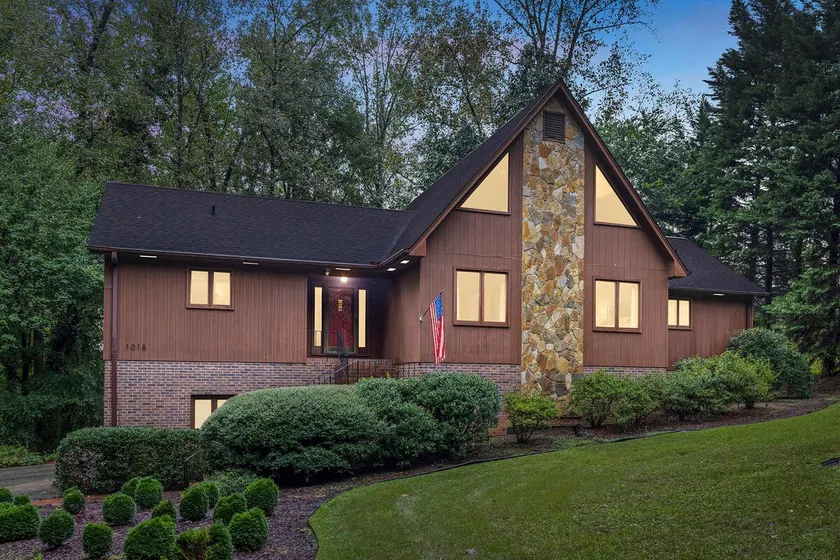 Spacious Retreat Near Lake Hartwell & Greenville! - Image 1