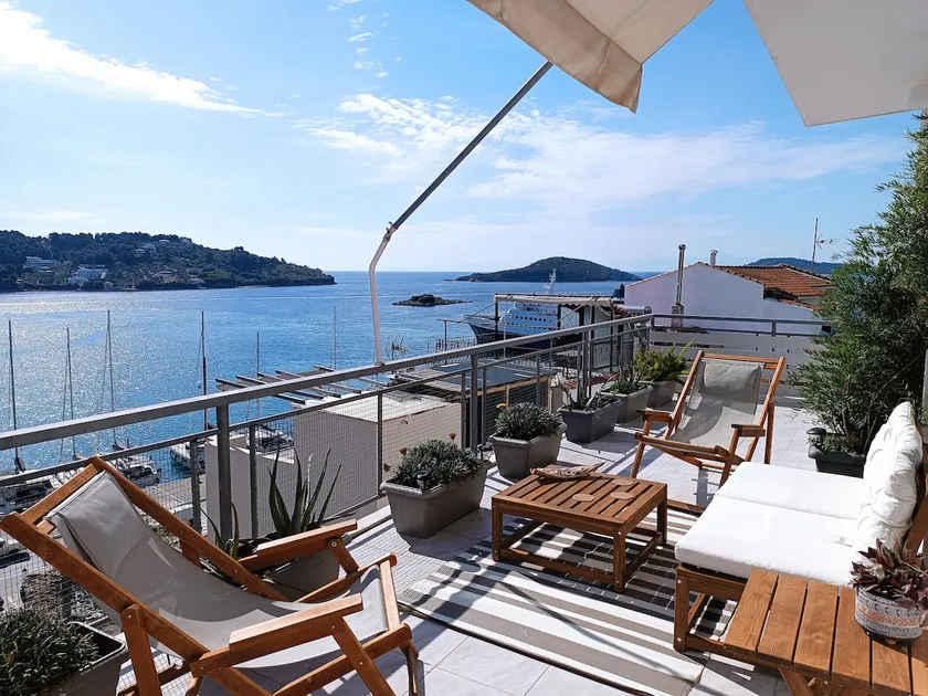 Depi's View House Skiathos - Image 1