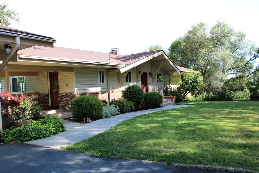 Woodside Family Retreat: 5BR - Image 1