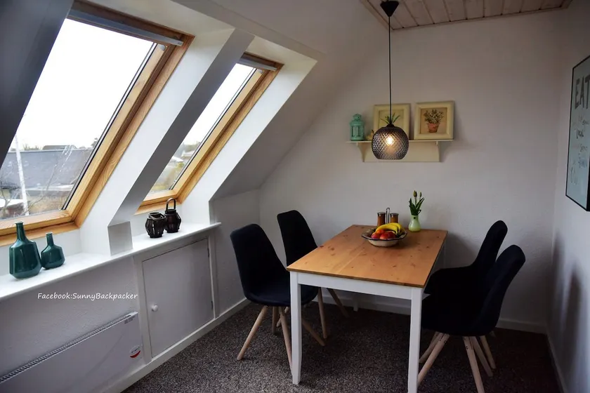 Cozy apartment close to water and forest - Image 1