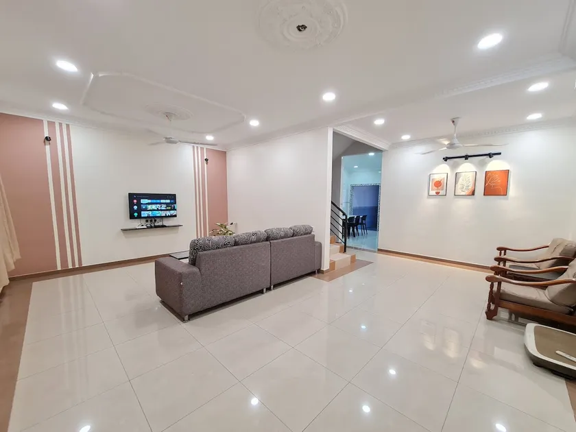 Air-home M9 Simpang near Aulong Econsave, 4BR, 10pax, Netflix - Image 1