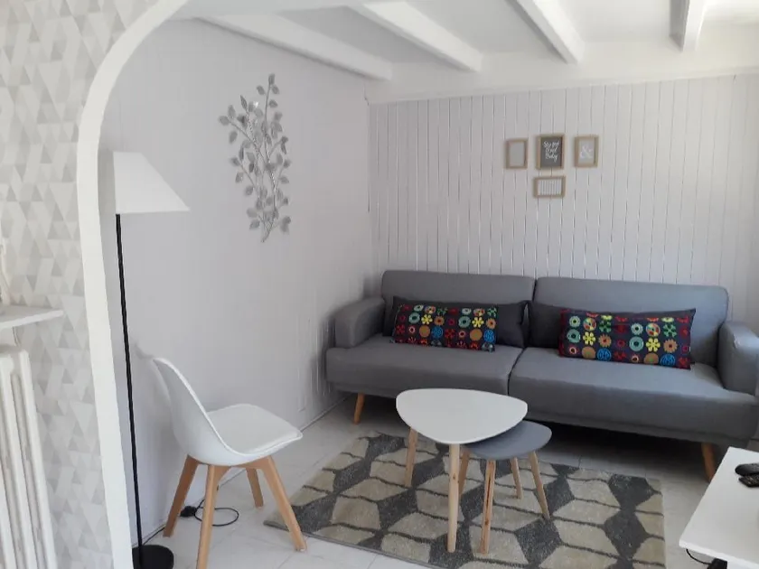 Charming apartment in small village - Image 1