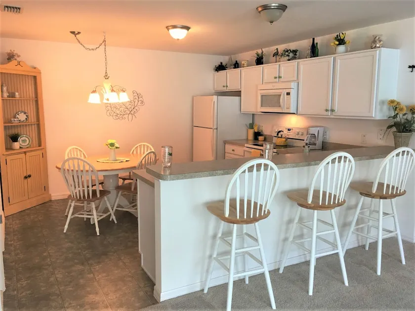 Fantastisk beliggenhed!  2 Bdrm villa med GOLF CART, BBQ & WiFi inkluderet! - Image 1