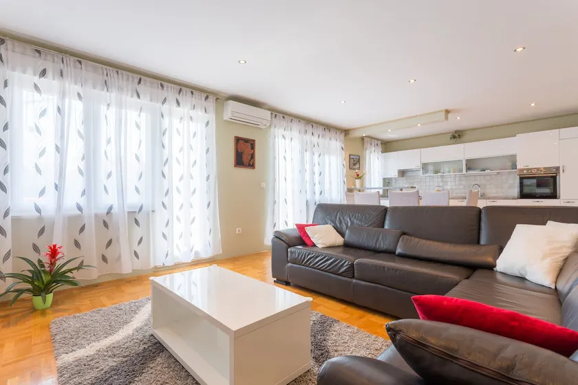 Kod Keti Apartment - Image 1