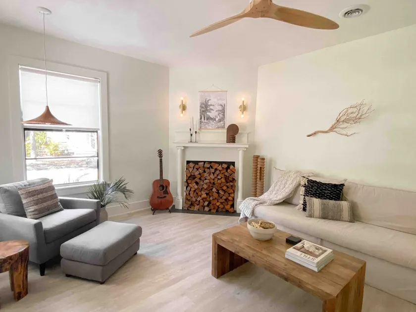 Casita Serena ~ A Unique Historic Hyde Park Home - Image 1