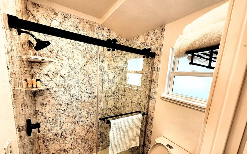 Private Studio - Image 1