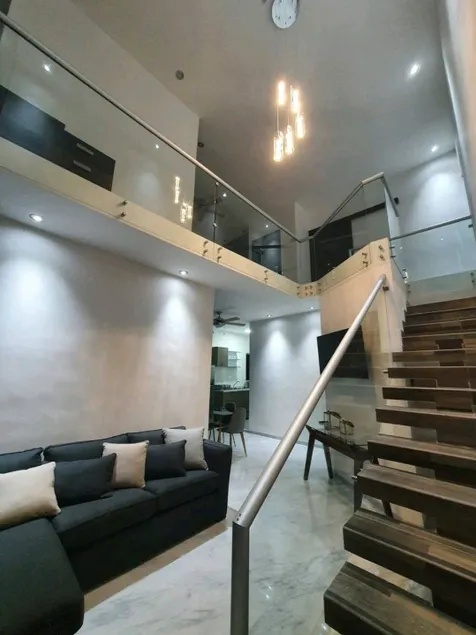 Beautiful loft with panoramic view - Image 1