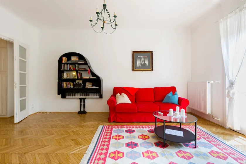 RUBINSTEIN Ap. 2 bdr,balcony, AC, Danube view! - Image 1