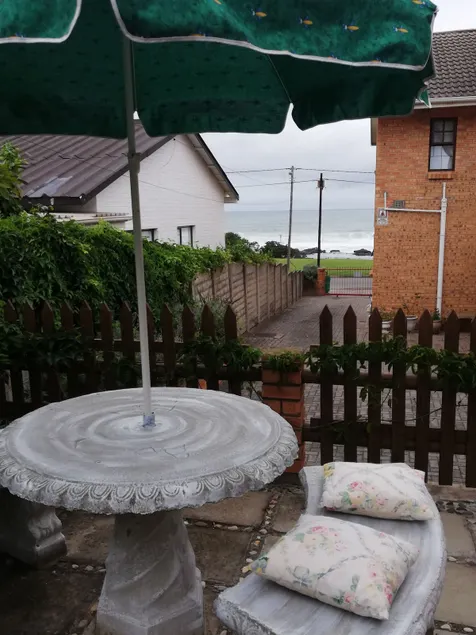 Seaside self catering cottage - Image 1