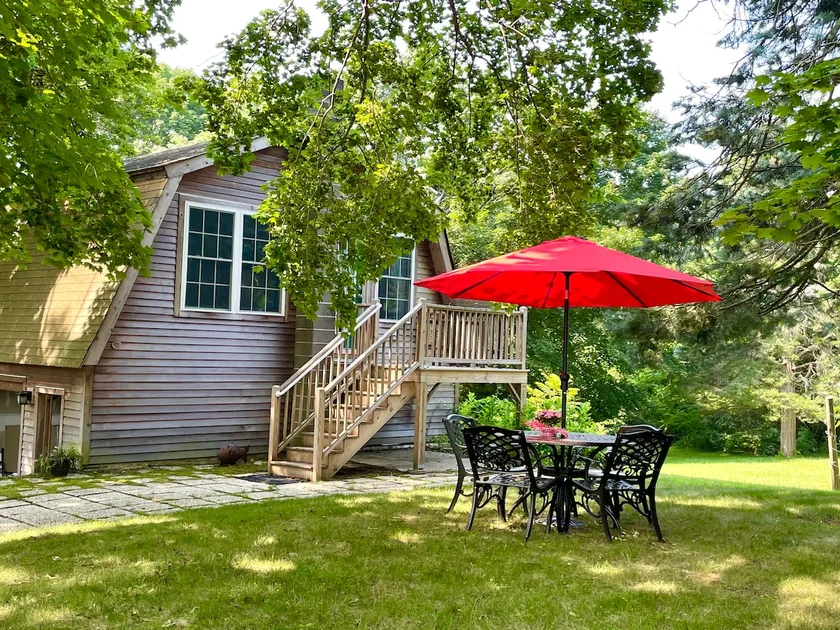 Modern Carriage House Near Beach - Deck + Fire Pit - Image 1