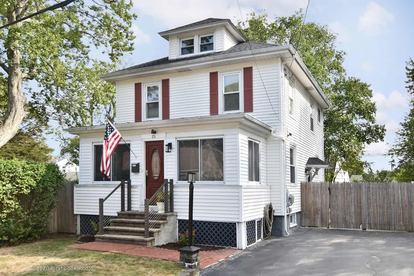 Modern home so cozy you won't want to leave! - Image 1