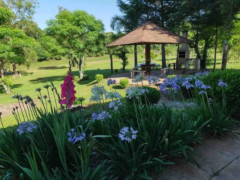 Country house in Capingui, lakefront, beautiful - Image 1