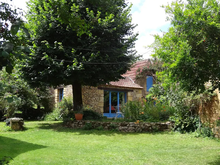 Cottage in a quiet hamlet in the Périgord Noir - Image 1