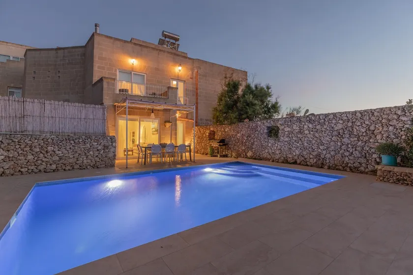 Unique Country house with indoor / outdoor pool - Image 1