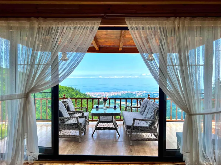 Kutanis Suit Villa / Rize - Image 1