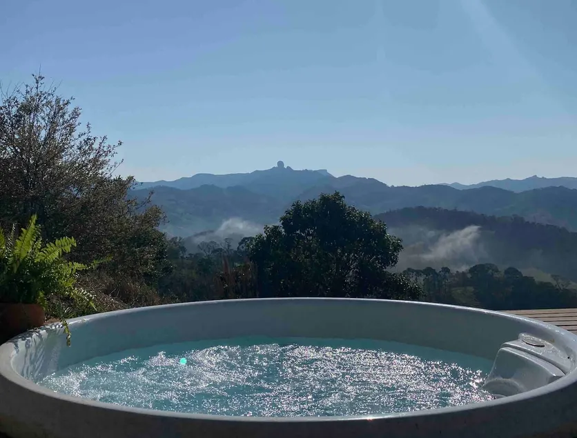 Sustainable House: Peace and Connection in the Mountains - Image 1