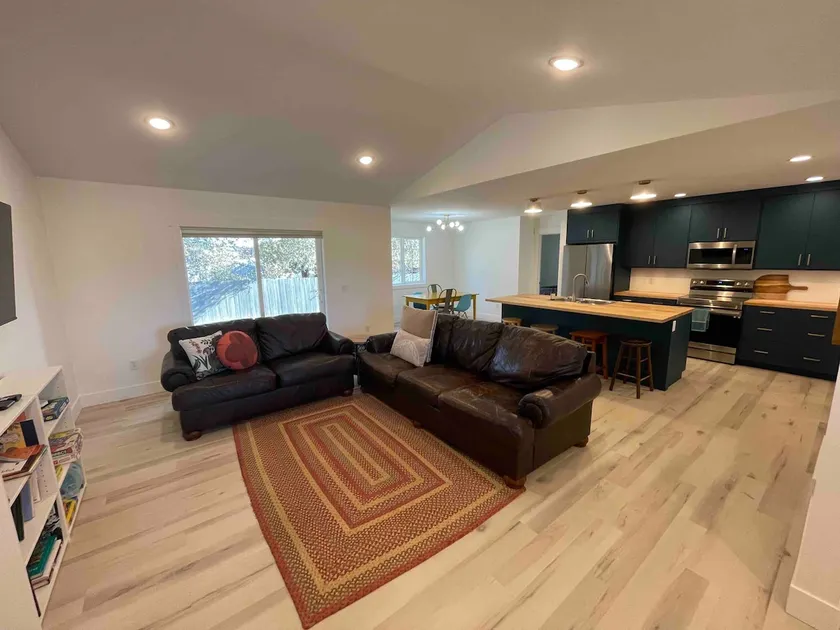 Brand New Modern Home, Garage, Fam Friendly! - Image 1