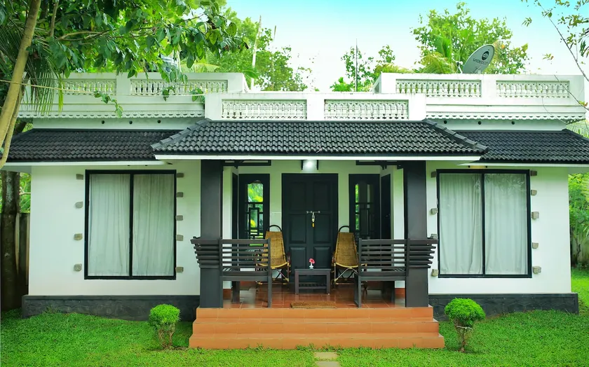 Family Villa with a shared pool - Image 1