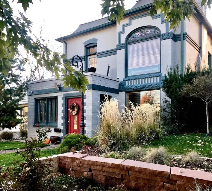 Best Location. Rare 7 Room Privacy. Clean & Safe. - Image 1
