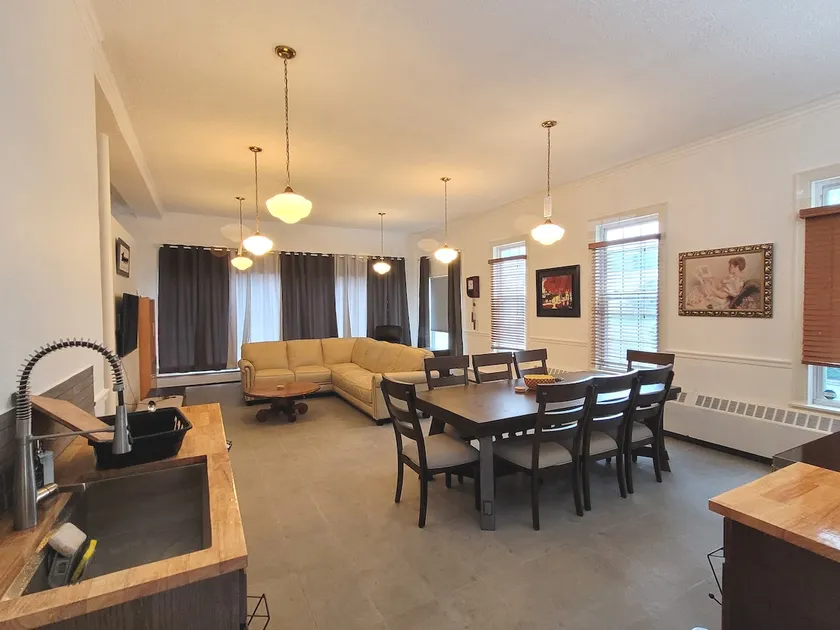 Charming renovated Bank building direct access for ATV/ snowmobiles - Image 1