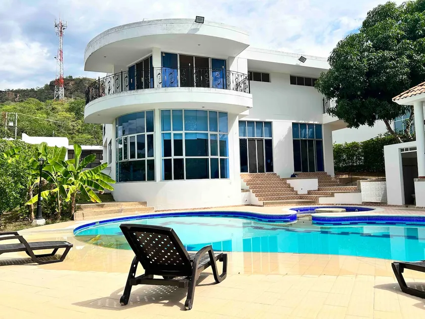 Relaxation villa - Image 1