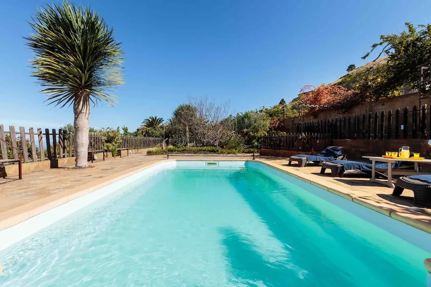 Buganvillas, Fantastic Rural House with a View - Image 1
