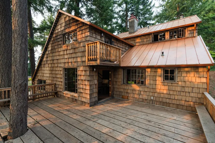 Unique home in South Eugene (3 bed/2 ba) - Image 1