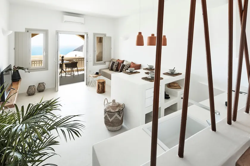 Star Infinity Suites - Image 1