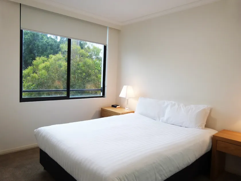 Ultra Convenient Apartment HER09029 - Image 1