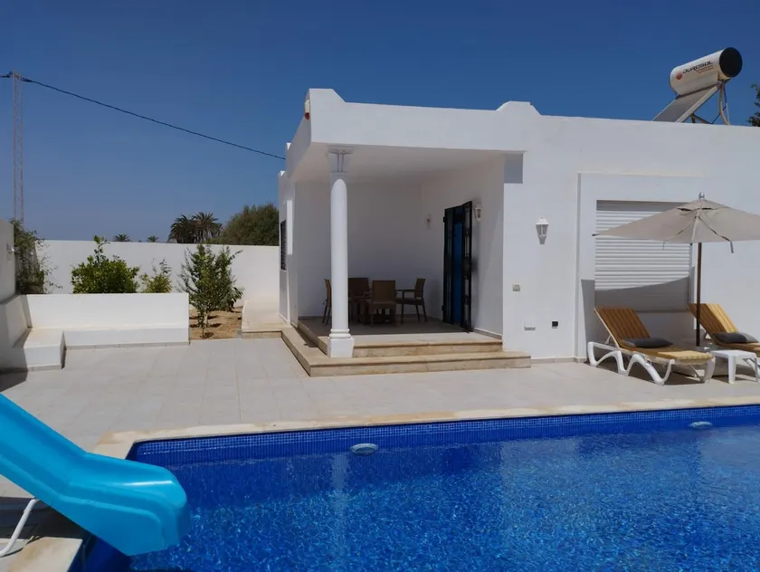 Villa with Private Pool · Absolute Tranquility in Djerba - Image 1