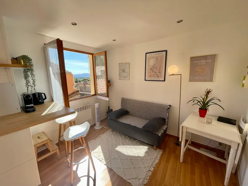 Maisonette at the foot of Sainte Victoire AIX - Image 1