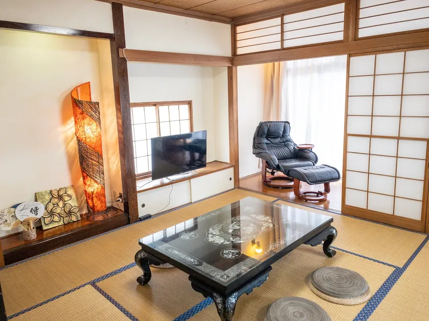 Service Apt 180m2 Center Yokohama - Image 1