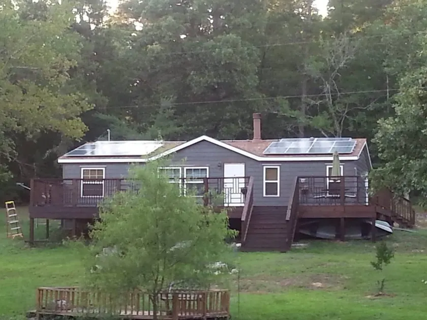The Guesthouse & Black Bear's Brown Cabin - Image 1