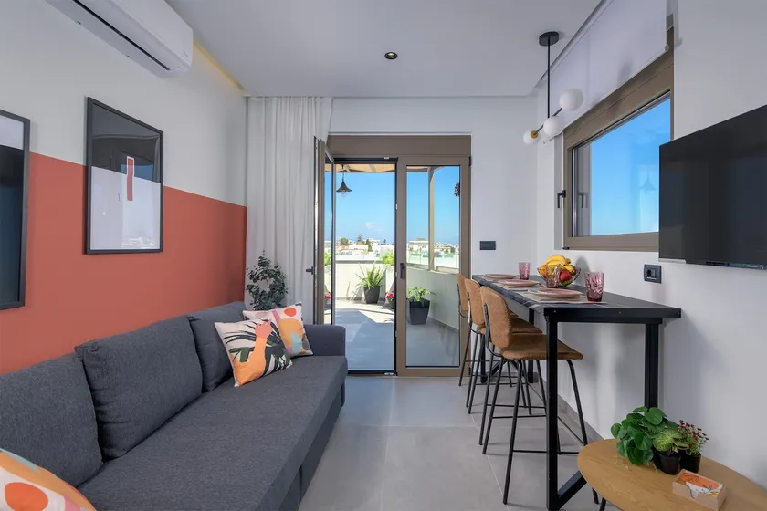 Keramos lux penthouse - Image 1